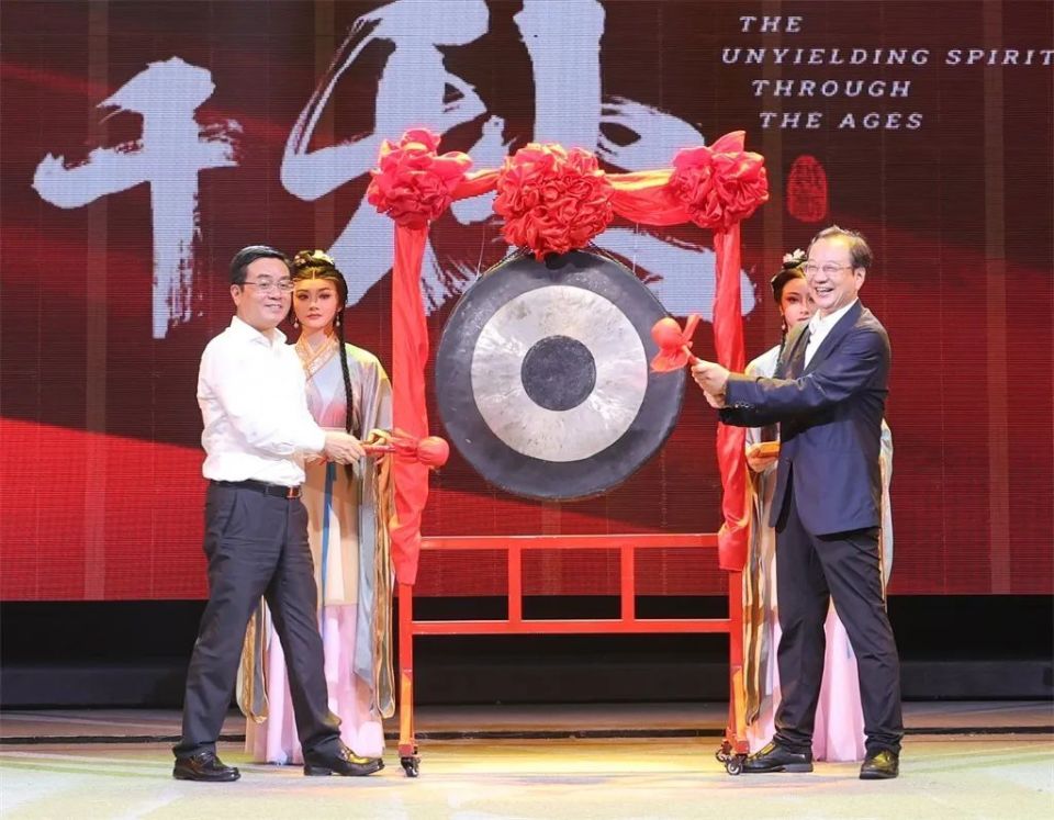 越剧史诗剧《胆剑千秋》将面世 传承发扬“胆剑精神”