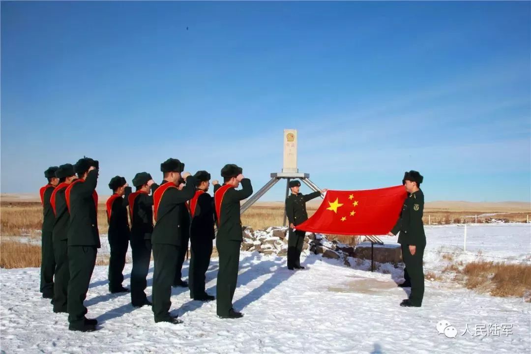 北部战区陆军某边防旅巡逻艇分队：“流动哨所”巡逻界江