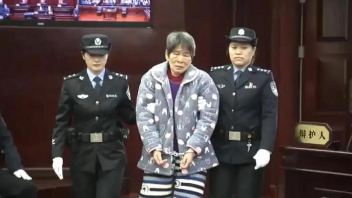 余华英拐卖儿童案件重审庭审正式开启 期待公正判决的来临