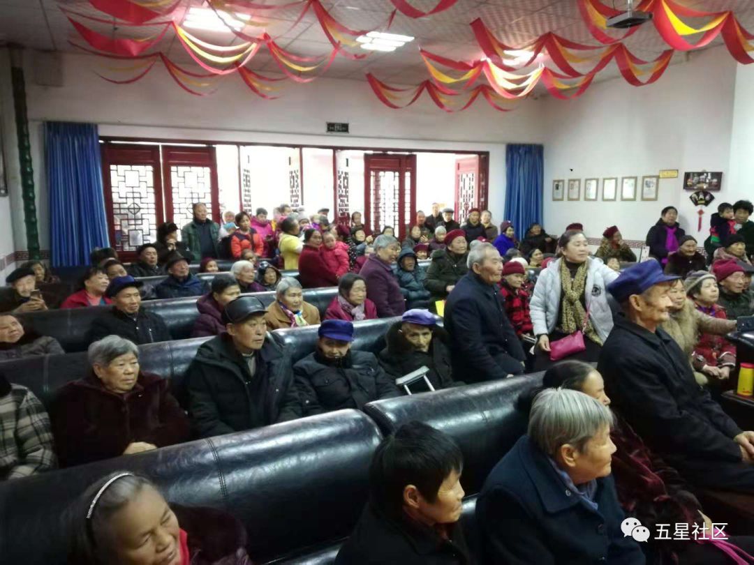 重庆监狱系统联手文艺力量展现独特风采举行精彩汇演活动