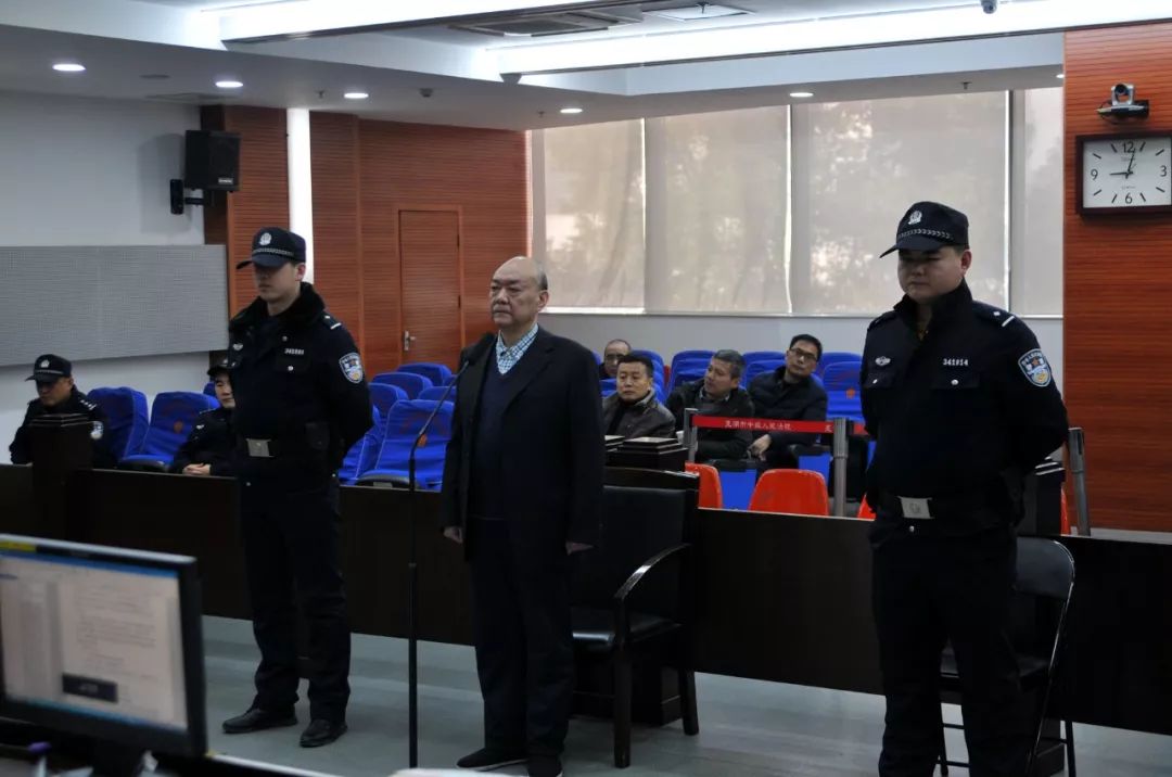贵州省供销社前党组书记向昀因涉嫌严重违纪违法被依法逮捕引发关注