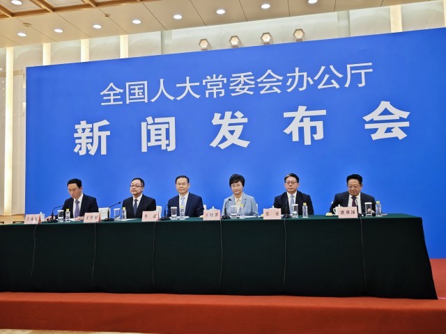全国人大常委会决定引入渐进式延迟退休政策 你准备好迎接新变化了吗