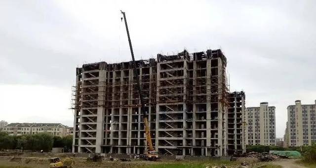 西宁市多位烂尾楼业主向房管局索赔遭法院驳回 引发广泛关注与讨论